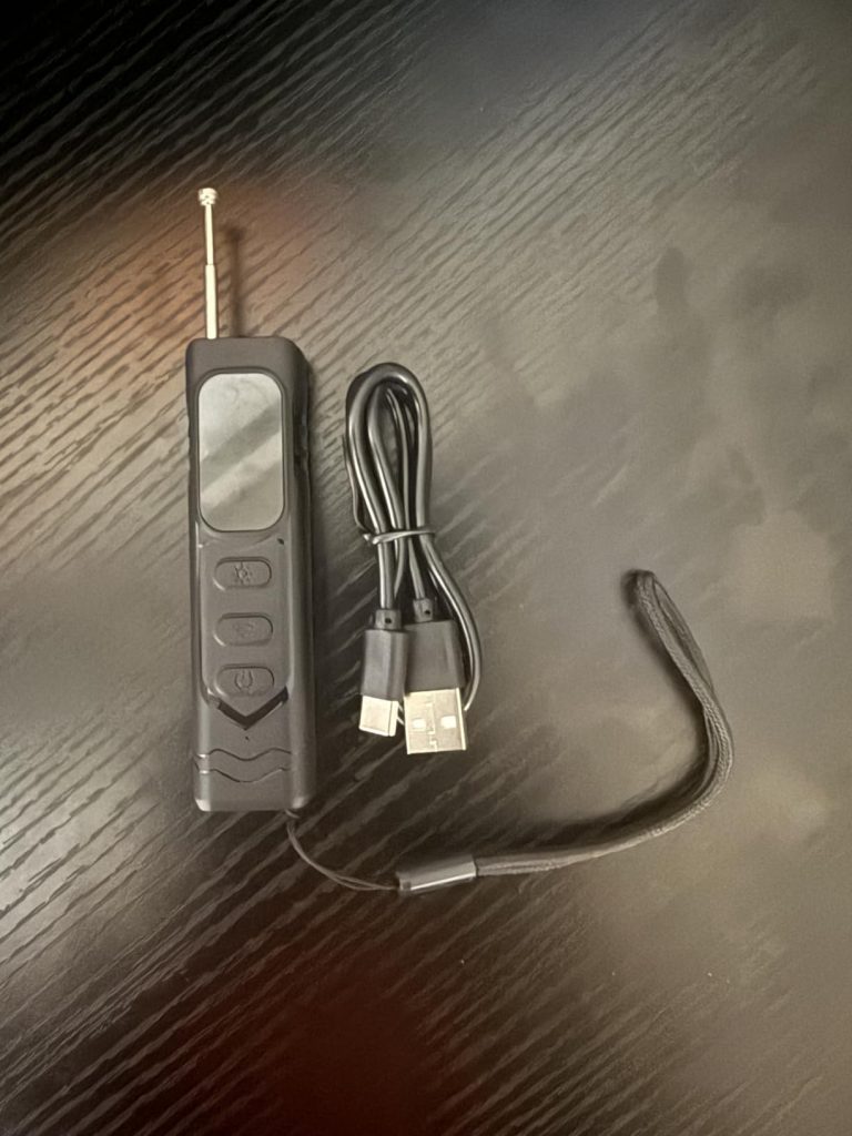 This detector works exactly as described! It quickly picked up hidden cameras and suspicious devices when I tested it around my room and car. The light feature makes it easy to use in dark spaces, and it’s compact enough to carry while traveling. Definitely worth the price gives me peace of mind when staying in hotels or Airbnbs. Mr Abayomi Lagos ⭐⭐⭐⭐⭐